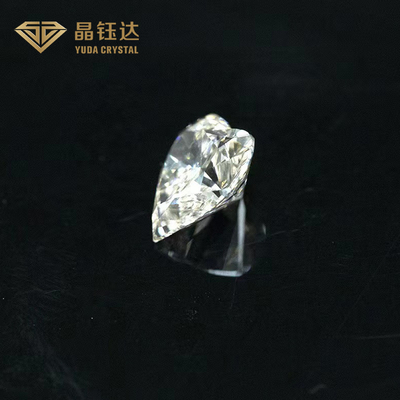 Trái tim và mũi tên cắt trong phòng thí nghiệm kim cương trưởng thành trong bộ sưu tập được chứng nhận IGI